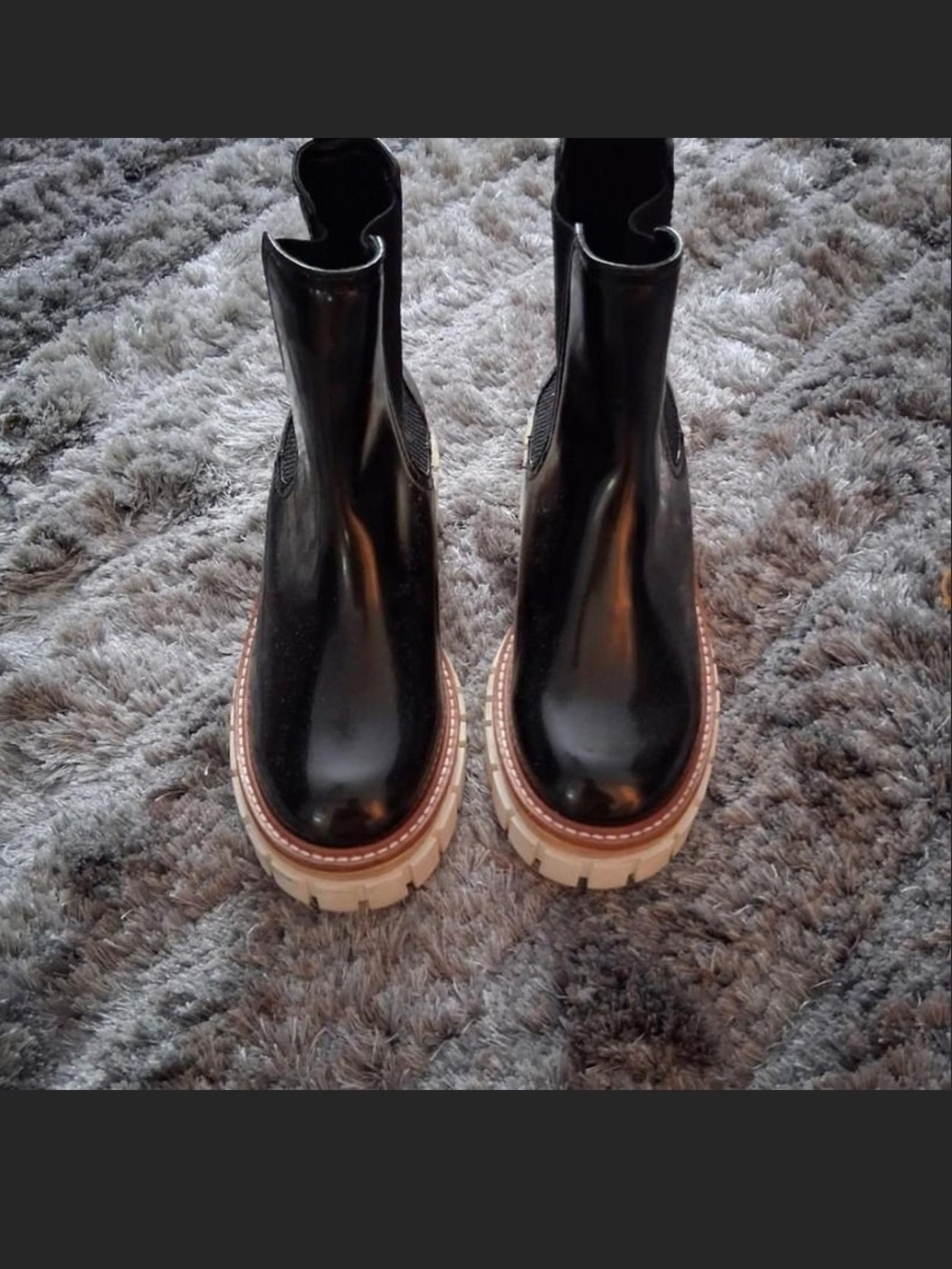 Black Chelsea Lug Sole Women's Ankle Boots